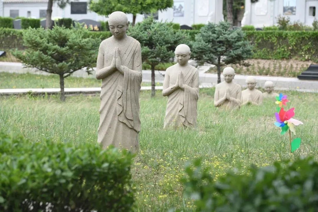 寒衣节将至，，，，，，请文明祭祀寄悲哀！